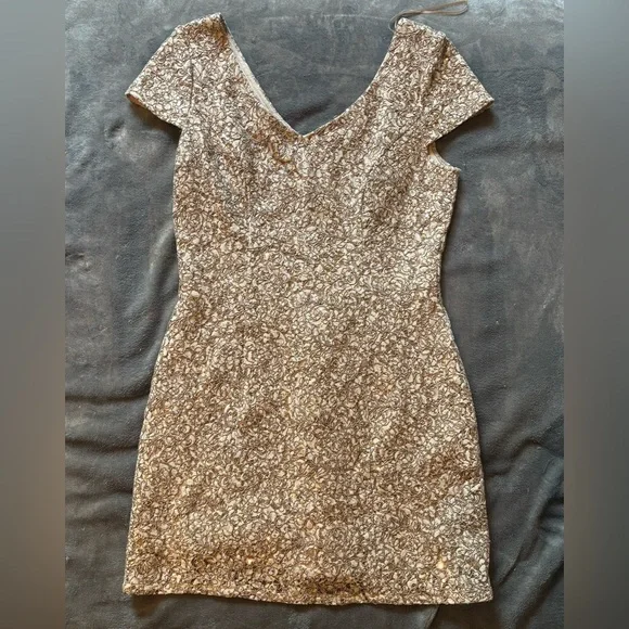 Alex Evenings rose gold sequin cocktail dress size 10 Alex Evenings rose gold sequin cocktail dress size 10